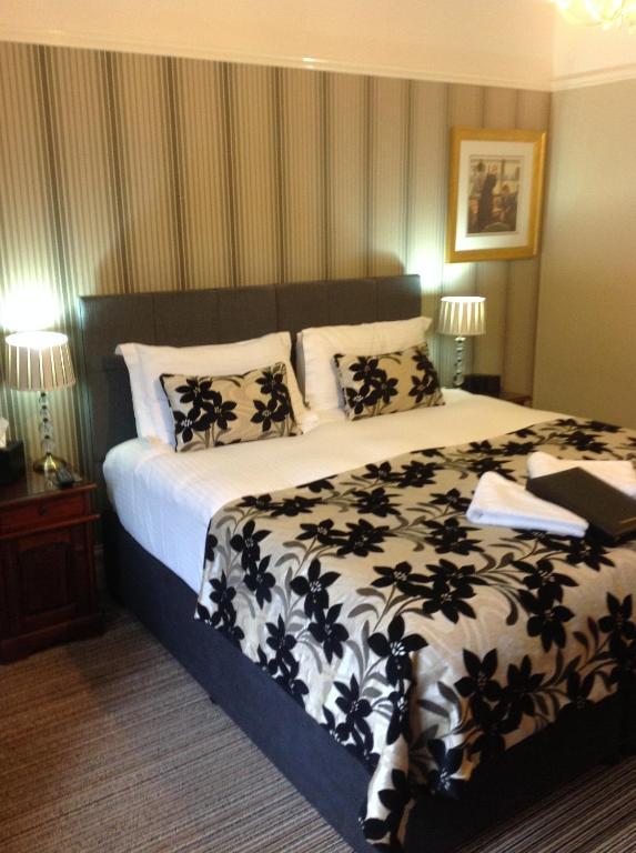 Dene House Guest House Bowness-on-Windermere Bagian luar foto